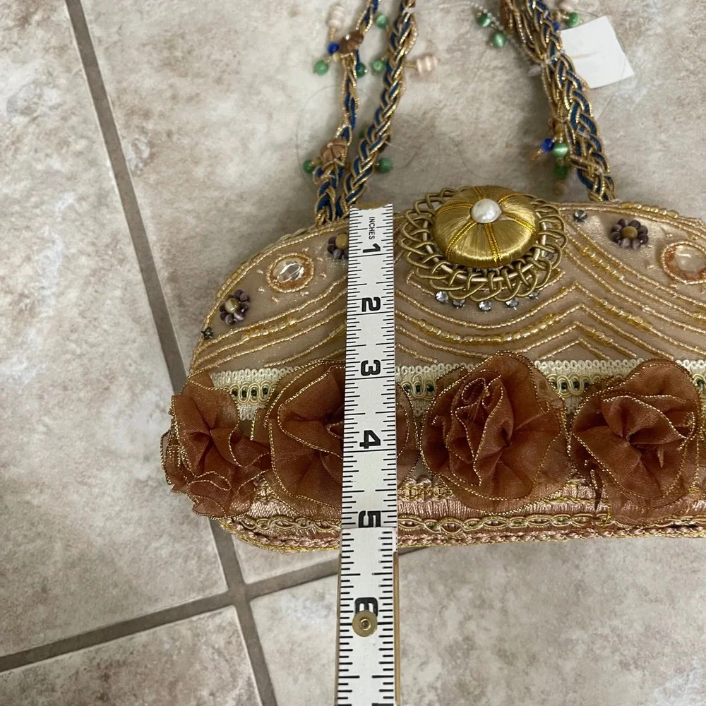 Cem nwt beaded